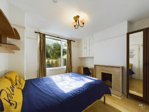 Photo 9- click for photo gallery